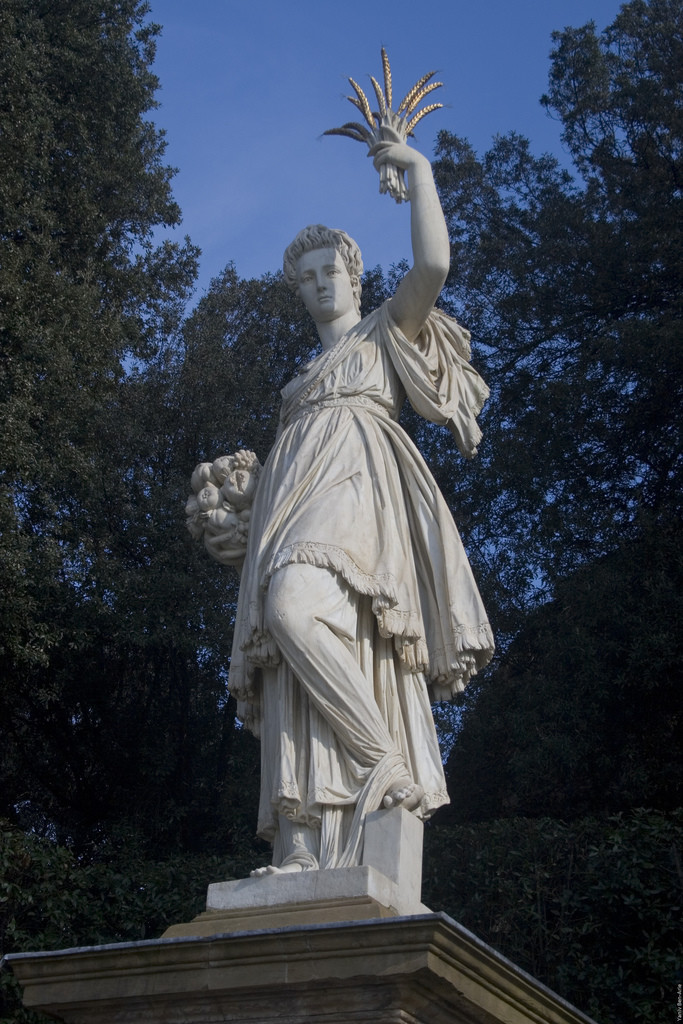statua abbondanza boboli