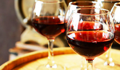 Summer in Corsica: travel between the best local wines