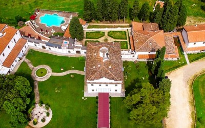 Multisensory holiday in Florence: a unique stay at Villa Tolomei